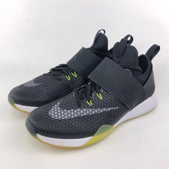 Nike Air Zoom Strong Running Shoes 9 - Picture 3 of 10